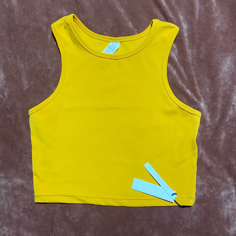 NWT Paragon Athletic Crop Shirt